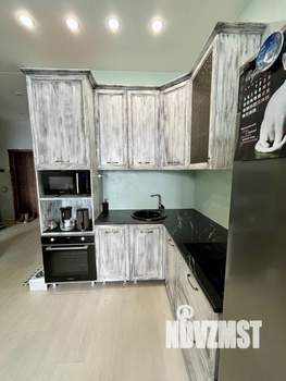 2-к квартира, вторичка, 54м2, 1/9 этаж