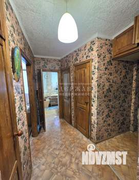 3-к квартира, вторичка, 62м2, 1/5 этаж