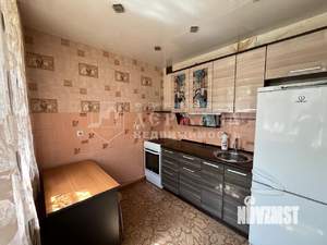 2-к квартира, вторичка, 38м2, 1/6 этаж