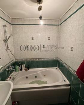 2-к квартира, вторичка, 66м2, 5/10 этаж