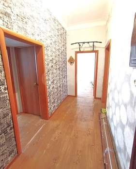 3-к квартира, вторичка, 77м2, 1/4 этаж