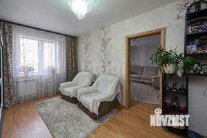 4-к квартира, вторичка, 79м2, 6/10 этаж
