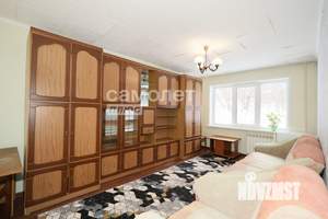 2-к квартира, вторичка, 45м2, 1/5 этаж