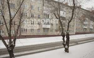 2-к квартира, вторичка, 52м2, 1/4 этаж