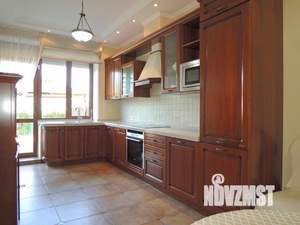 5-к квартира, вторичка, 329м2, 1/3 этаж