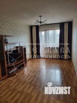 2-к квартира, вторичка, 49м2, 3/5 этаж