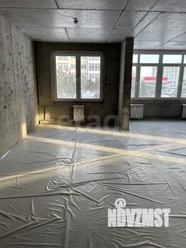 4-к квартира, вторичка, 84м2, 1/7 этаж