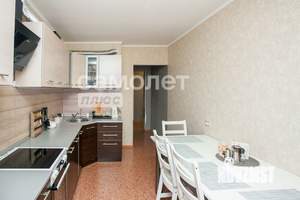 3-к квартира, вторичка, 81м2, 8/10 этаж