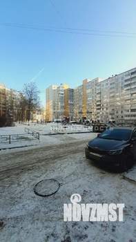 3-к квартира, вторичка, 65м2, 1/10 этаж