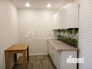 1-к квартира, вторичка, 27м2, 9/16 этаж