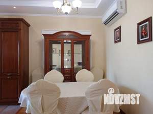 5-к квартира, вторичка, 329м2, 1/3 этаж