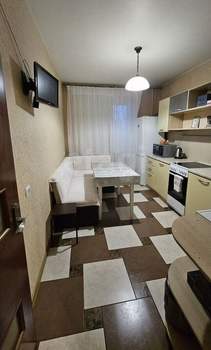 2-к квартира, вторичка, 60м2, 6/10 этаж