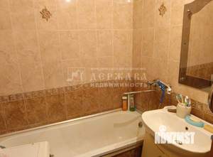 3-к квартира, вторичка, 62м2, 1/9 этаж