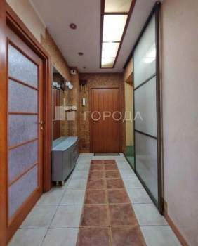 4-к квартира, вторичка, 111м2, 3/10 этаж