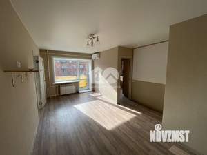 2-к квартира, вторичка, 42м2, 4/5 этаж