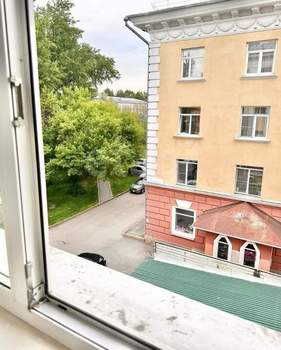 2-к квартира, вторичка, 49м2, 3/5 этаж