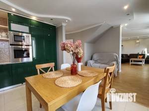 3-к квартира, вторичка, 111м2, 8/9 этаж