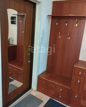 3-к квартира, вторичка, 74м2, 9/10 этаж