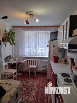 2-к квартира, вторичка, 44м2, 1/5 этаж