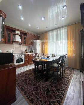 3-к квартира, вторичка, 78м2, 2/4 этаж