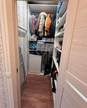 3-к квартира, вторичка, 70м2, 13/13 этаж