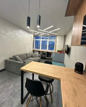 Студия квартира, вторичка, 28м2, 1/7 этаж