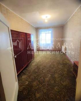 3-к квартира, вторичка, 92м2, 2/2 этаж