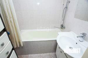 4-к квартира, вторичка, 77м2, 3/9 этаж