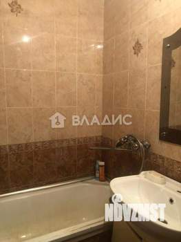 3-к квартира, вторичка, 62м2, 1/10 этаж