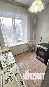2-к квартира, вторичка, 46м2, 3/5 этаж