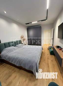 2-к квартира, вторичка, 57м2, 9/19 этаж