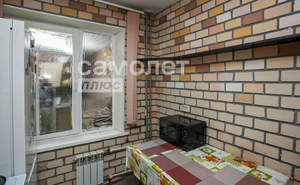 2-к квартира, вторичка, 44м2, 1/9 этаж