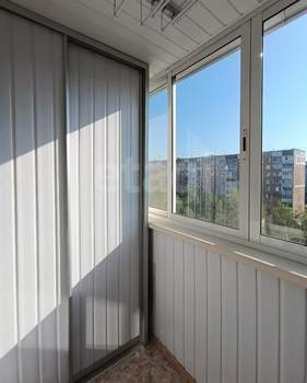 2-к квартира, вторичка, 43м2, 8/9 этаж