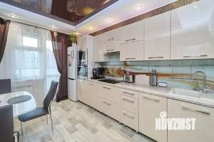 3-к квартира, вторичка, 83м2, 10/12 этаж