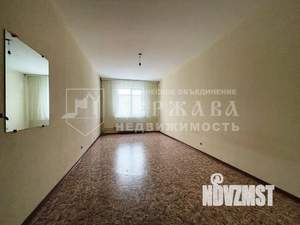 3-к квартира, вторичка, 82м2, 8/9 этаж