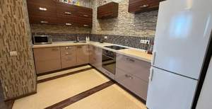 3-к квартира, вторичка, 74м2, 10/12 этаж