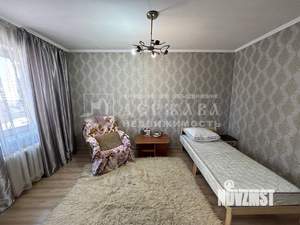 4-к квартира, вторичка, 80м2, 3/10 этаж