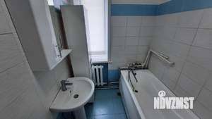 4-к квартира, вторичка, 82м2, 1/1 этаж