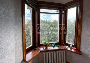 3-к квартира, вторичка, 92м2, 4/4 этаж