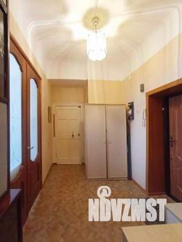 2-к квартира, вторичка, 57м2, 4/4 этаж