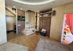 3-к квартира, вторичка, 88м2, 9/9 этаж