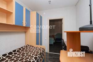 3-к квартира, вторичка, 60м2, 1/1 этаж