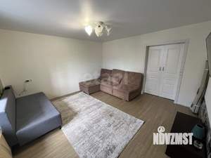 2-к квартира, вторичка, 63м2, 1/9 этаж