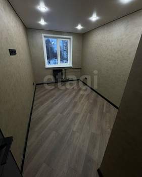 3-к квартира, вторичка, 58м2, 5/5 этаж