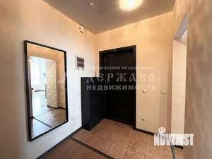 3-к квартира, вторичка, 70м2, 10/12 этаж