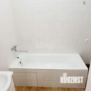 1-к квартира, вторичка, 52м2, 2/5 этаж