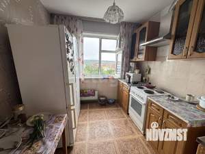 3-к квартира, вторичка, 60м2, 9/9 этаж