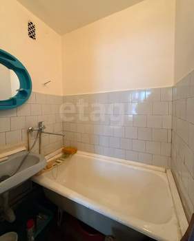 3-к квартира, вторичка, 55м2, 2/5 этаж