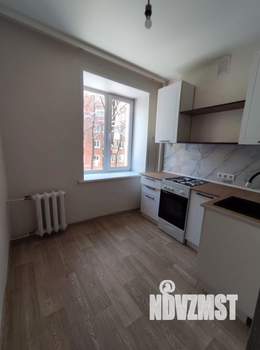 2-к квартира, вторичка, 42м2, 2/5 этаж