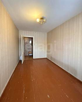 3-к квартира, вторичка, 55м2, 2/5 этаж